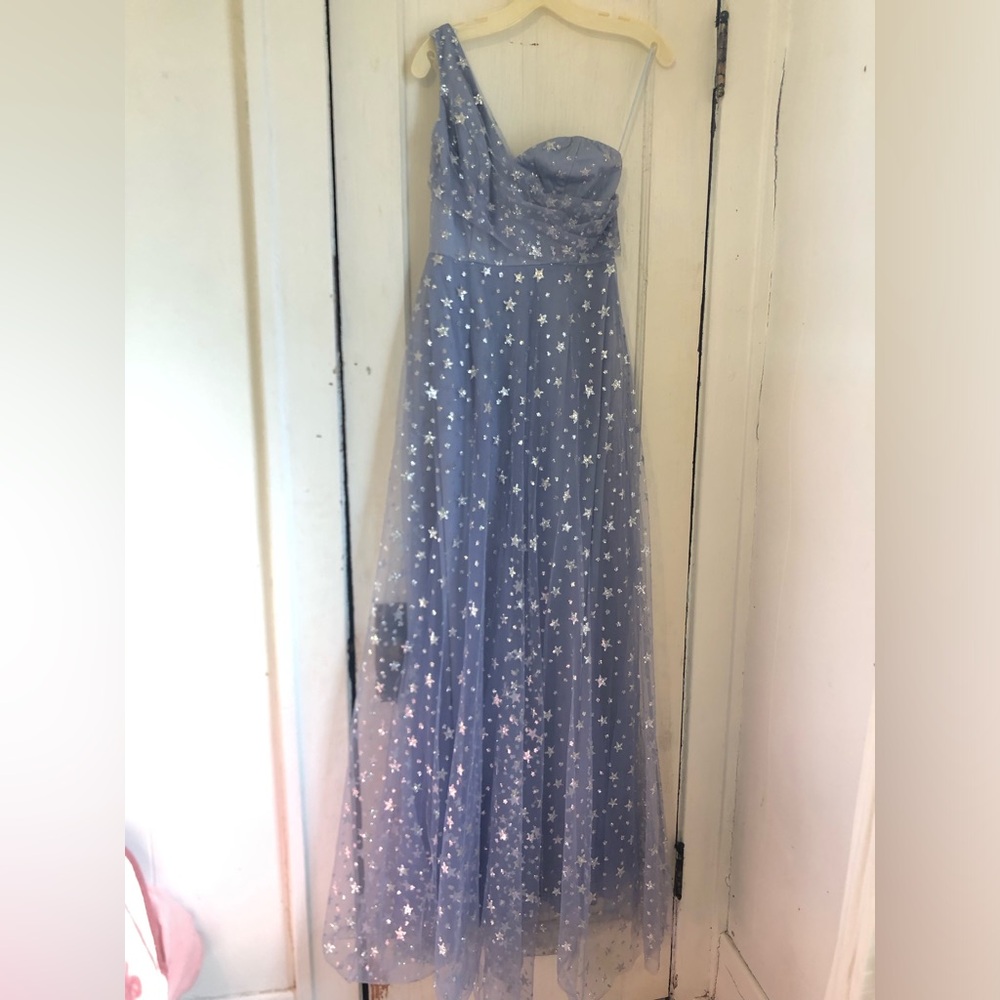 Star tulle Fashion Nova blue dress
